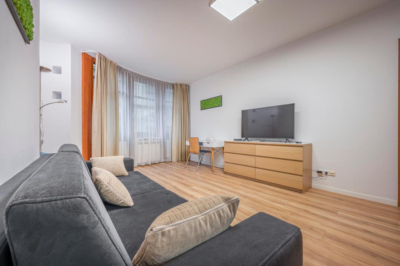 Modern Apartment With Garage Budapešť Exteriér fotografie