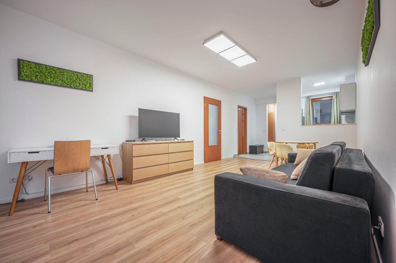 Modern Apartment With Garage Budapešť Exteriér fotografie
